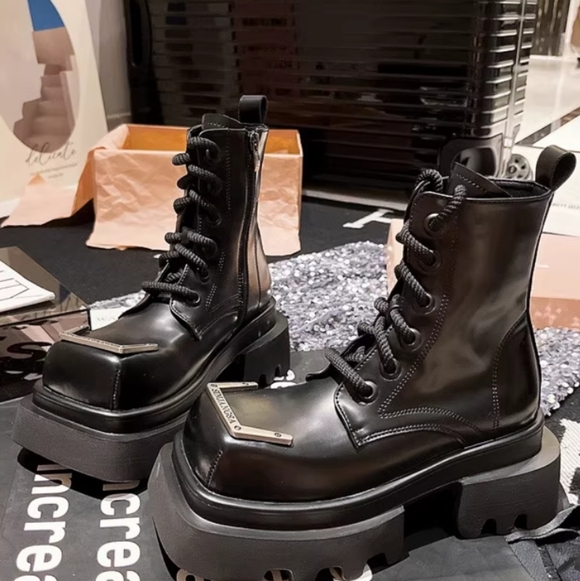 women shoes Lace Up Boots - Picture 5 of 5